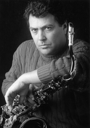 Saxofonista NANA SOUSA DIAS